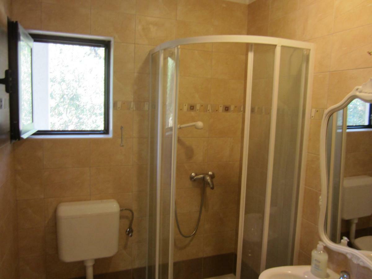 Apartmani Lina فيليكي درفينيك المظهر الخارجي الصورة