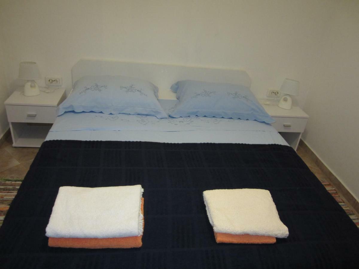 Apartmani Lina فيليكي درفينيك المظهر الخارجي الصورة