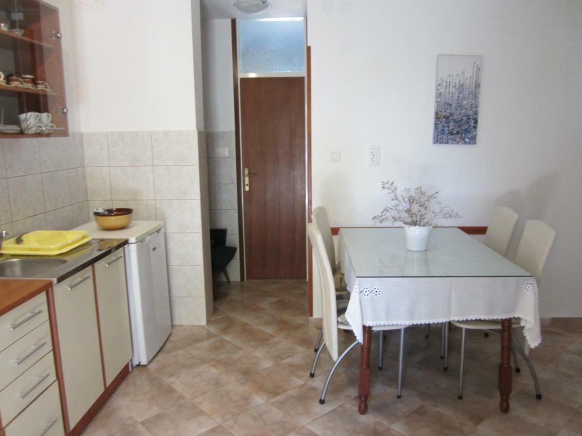 Apartmani Lina فيليكي درفينيك المظهر الخارجي الصورة